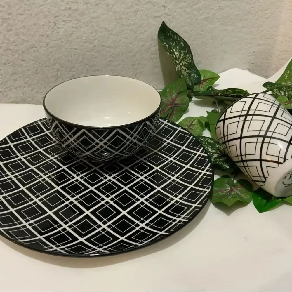 Dover & York 1 Dinner Plate 10.5” Geometric Ceramic , 1 bowl 1 mug A14
